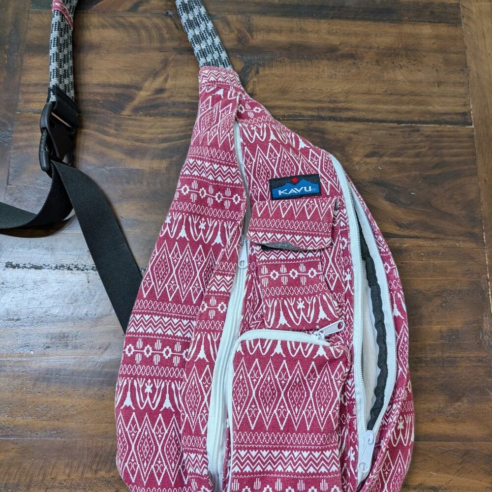 KAVU Rope Sling Bag Red White Aztec Geometric Print Canvas Backpack